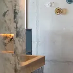 Urbana 5*