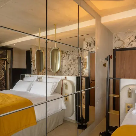 Urbana Hotell Porticcio (Corsica)