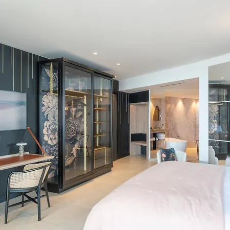 Hotel Urbana 5*