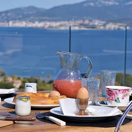 Hotel Urbana 5*