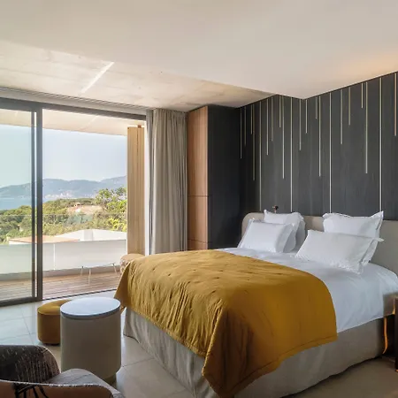 Urbana Hotell Porticcio (Corsica)