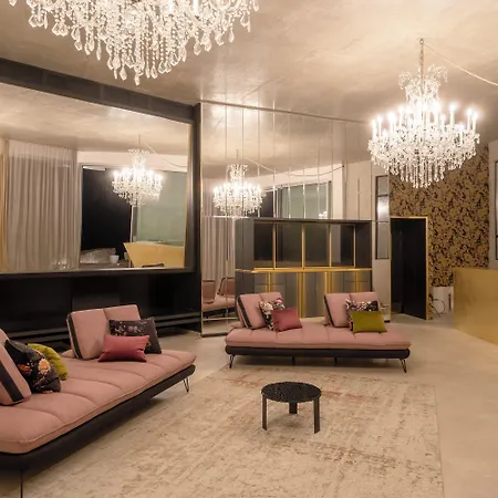 Urbana Hotell Porticcio (Corsica)