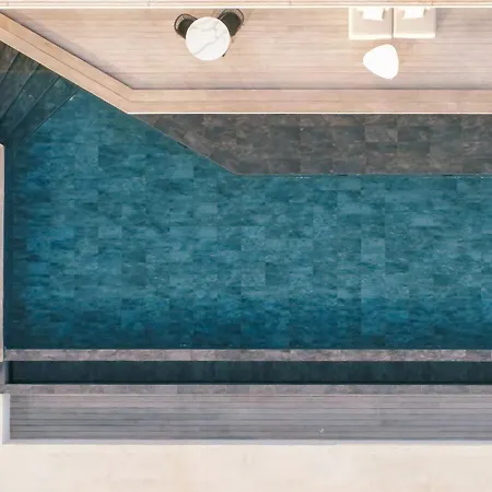 Hotel Urbana