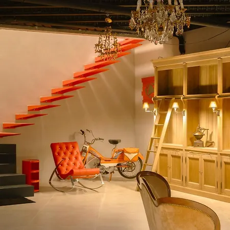 Urbana Otel 5*