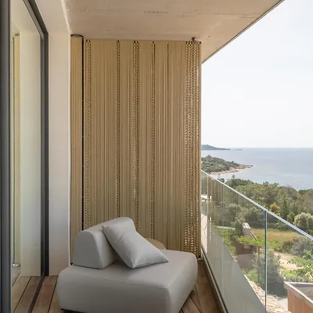 Hotel Urbana 5*