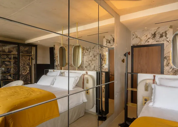 Urbana Hotel Porticcio (Corsica)