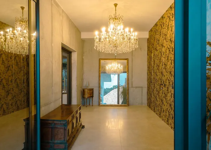 Urbana Hotel
